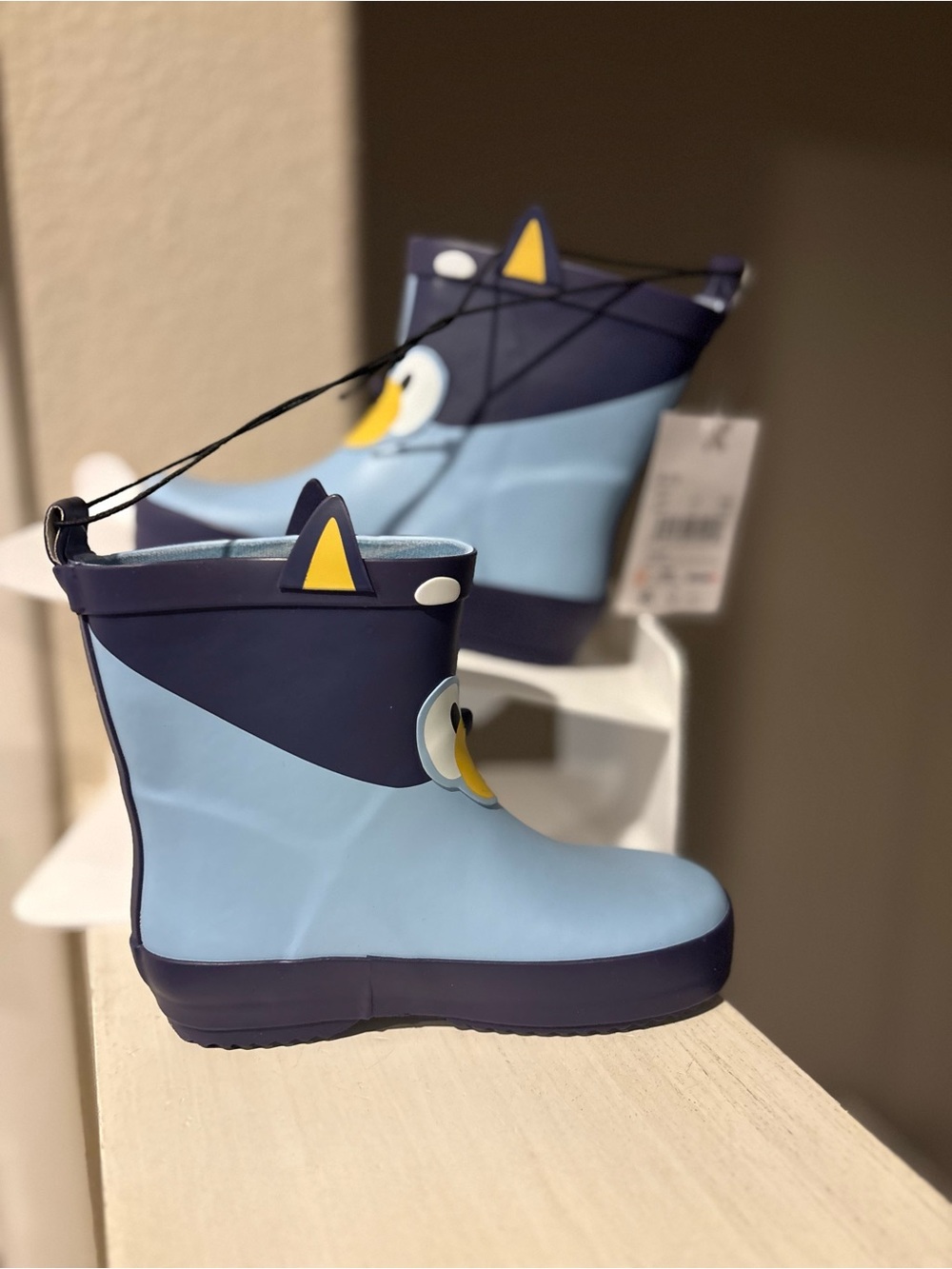 NEW Ground Up Bluey Rain boots Unisex Kids Toddler Size 9 - Picture 2 of 6
